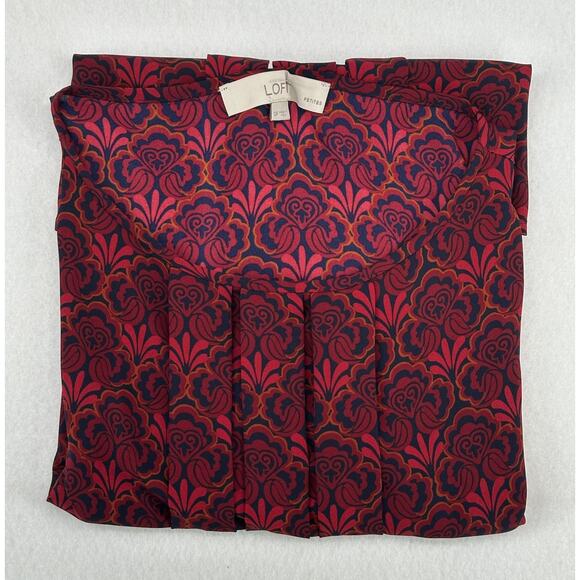 Loft Petites Red Burgundy Floral Round Neck Pleated Front Cap Sleeve Top SP - Picture 2 of 7